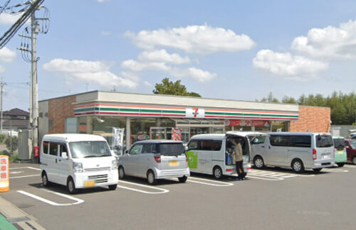 セブンイレブン 八街富山店：約400m<br>徒歩約5分