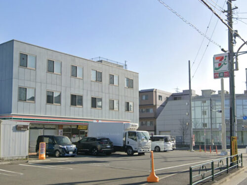 セブン-イレブン 町田相原駅西店：約750m<br>徒歩約10分<br>自転車約4分