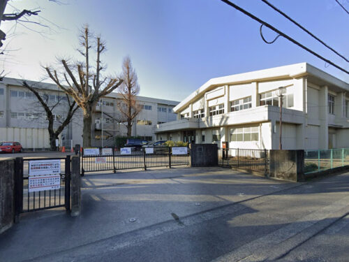 星が丘小学校：約550ｍ<br>徒歩約7分