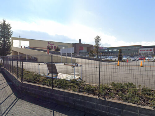マム肉市場 橋本店：約1500m<br>徒歩約19分<br>自転車約8分<br>車約4分