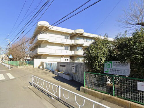 淵野辺東小学校:約750m<br>徒歩約10分