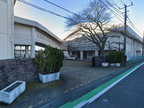 相模原市立麻溝台中学校:約650m<br>徒歩約9分